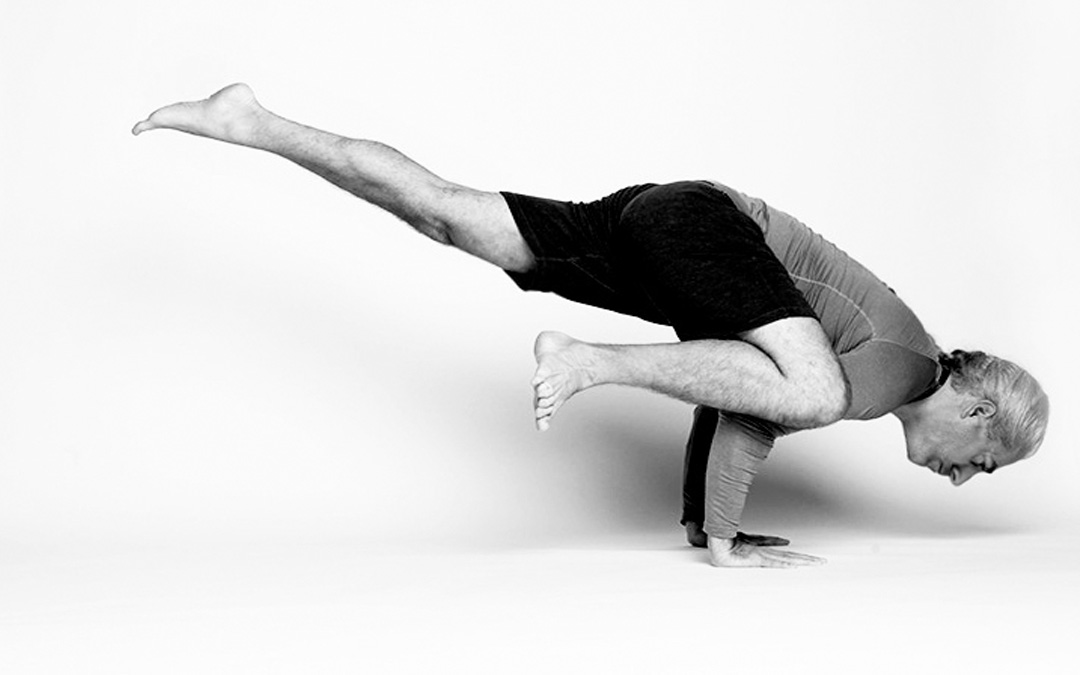 543 kcal-t égetsz el egy funkcionális jógán: heti két óra = havi 0,54 kg zsírnak felel meg